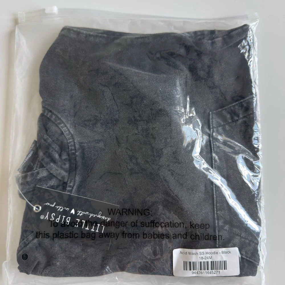 Little Bipsy Acid Wash Short Sleeve Hoodie Black - Picture 7 of 7